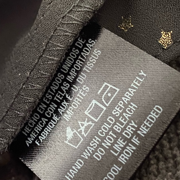 Supply & Demand Gold Star Cold Shoulder Blouse New - Picture 3 of 12